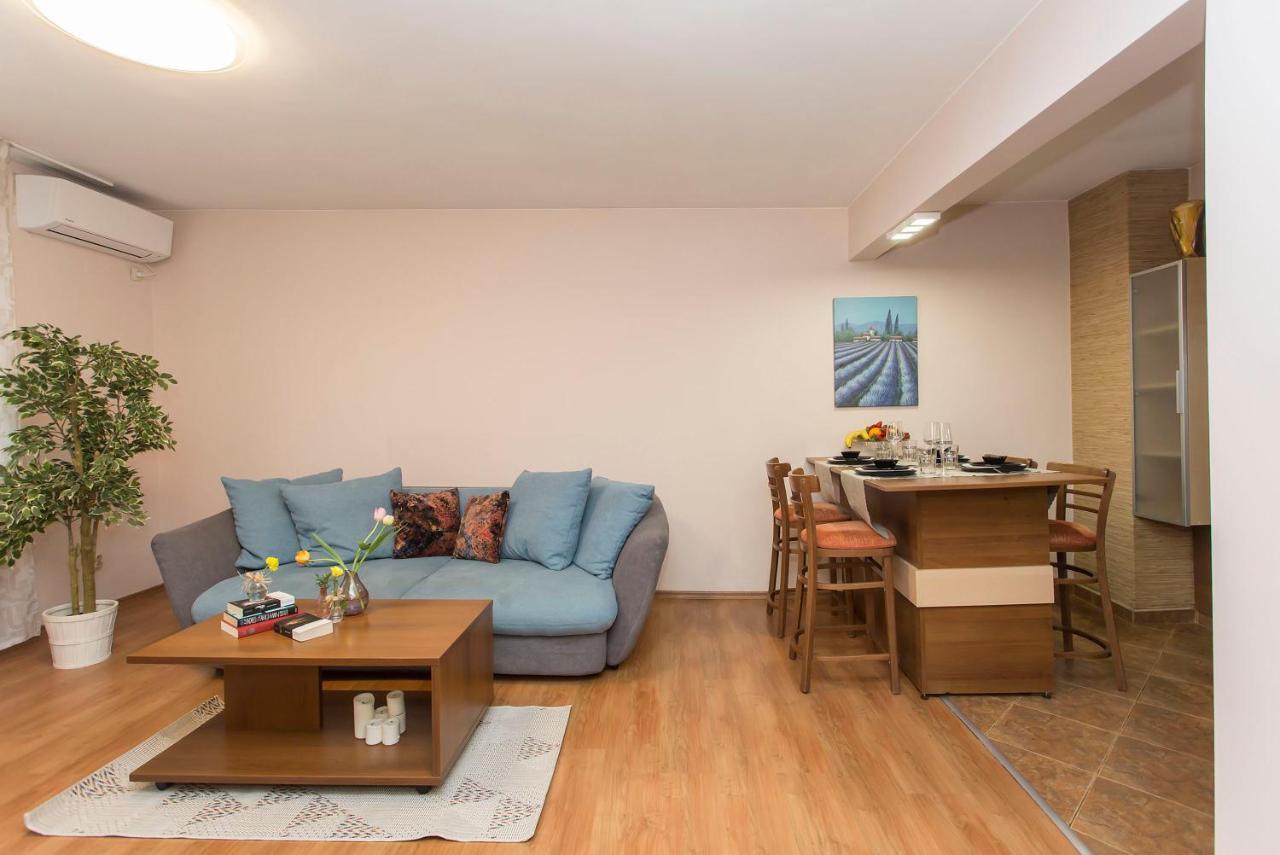 Sofia Central Hotel Apartments — Foto’s 3